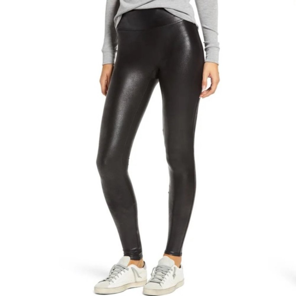 Spanx Faux Leather Leggings in Black Sz XL